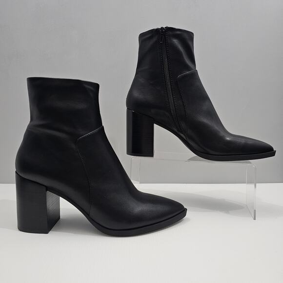 Jeffrey Campbell Duncann Ankle Bootie Womens 10 Black Pointed Toe Heeled Chic - Picture 3 of 15